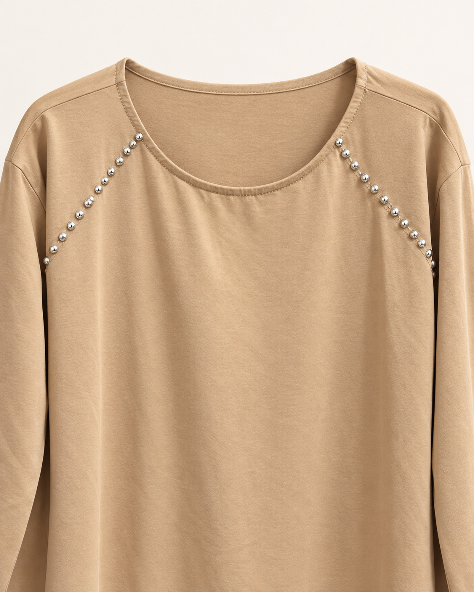 Custom Women's Long-Sleeve Top VTLS-0004 — VTLS-0004 VTLS-0004 women's long-sleeve top, construction detail
